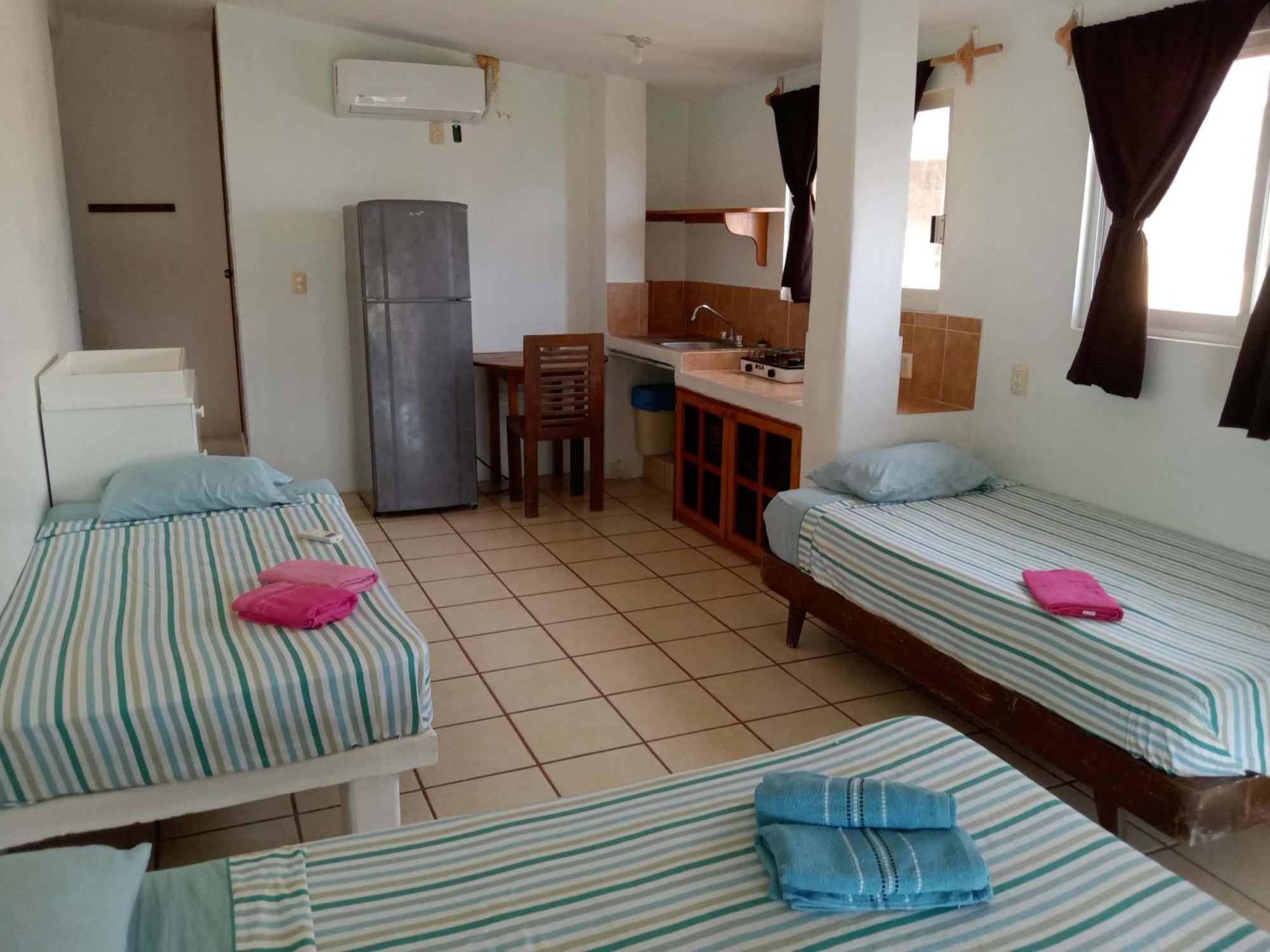 Hotel Papaya Surf Puerto Escondido  Eksteriør billede